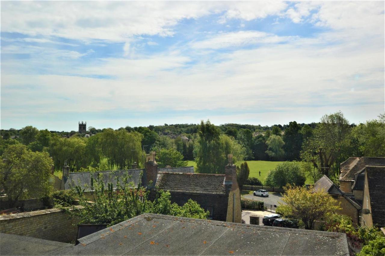 Meadow House Villa Stamford Kültér fotó
